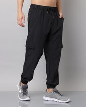 KA53 Cargo Joggers Midline Zip Trackpant 2.0 | Black