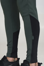 KA53 Drifit Trackpant With Bottom Zipper | Sea Green