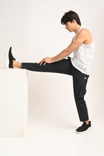 KA53 Travel Cargos 1.0 Black