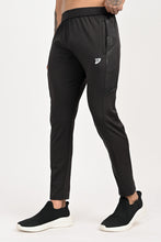 KA53 Aerodot 1.0 Dri-FIT Trackpant Black