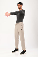 KA53 Nylon Relaxed Fit Trackpant Khakee