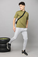 MEN RELAXED FIT TSHIRT |  GREEN