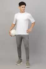 KA 53 Front Reflector Line Trackpant | Light Grey